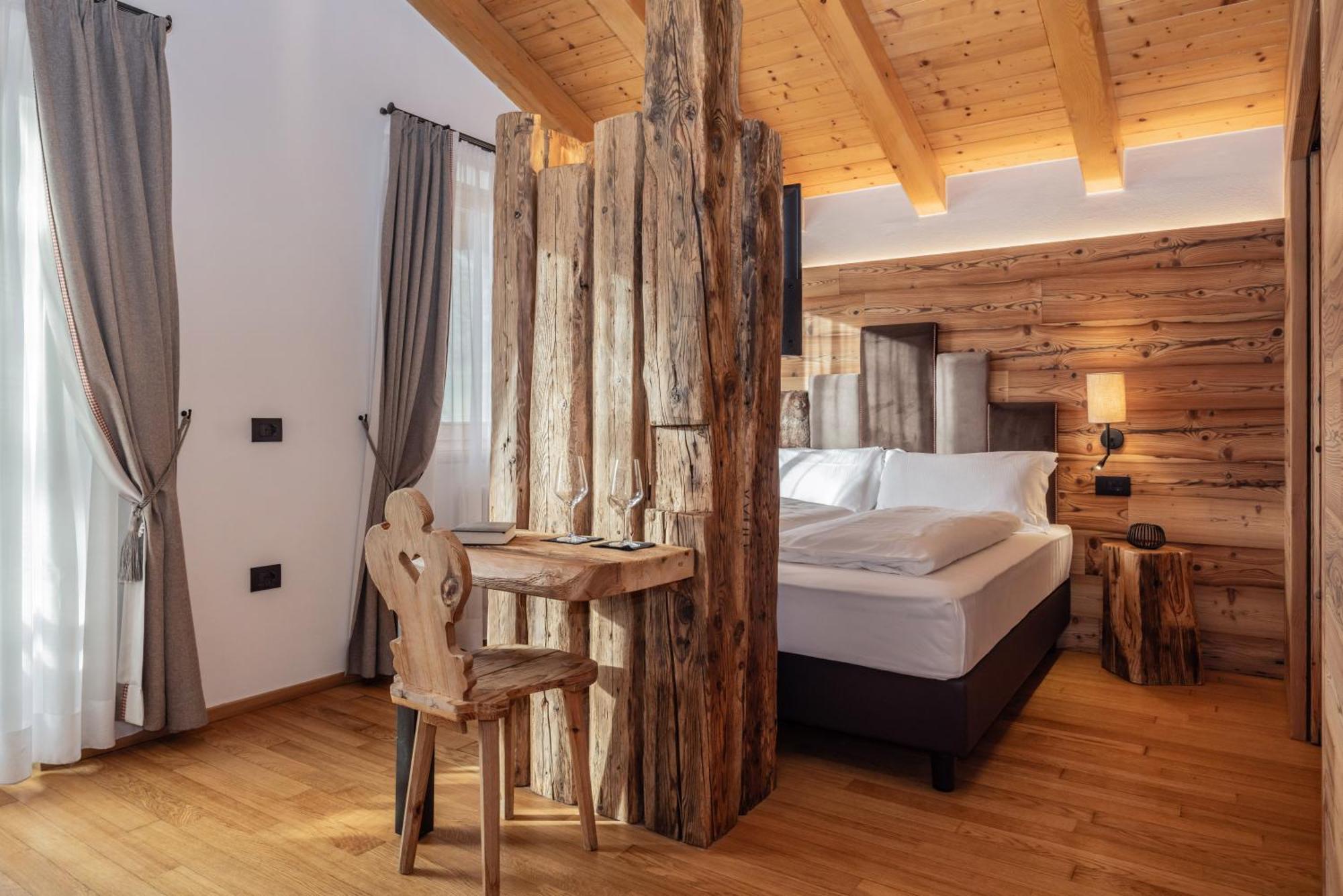 Hotel Ravelli Luxury Spa Mezzana  Ngoại thất bức ảnh